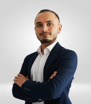 İlkay Garib_Staff Size.jpg